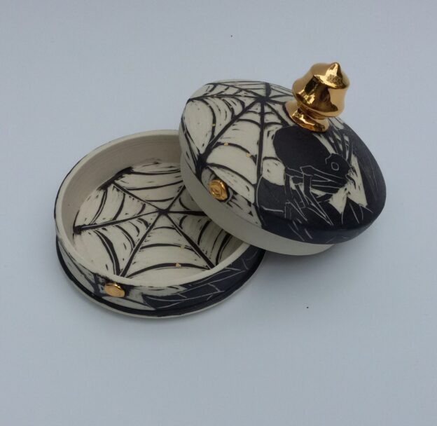 All That Glitters is Gold: Luster Workshop with Sarah Caruso, Sunday, August 10, 12-2pm